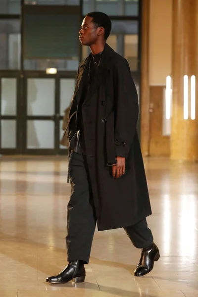 Look 38